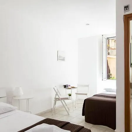 Bed & Breakfast Al Colosseo 8 3*