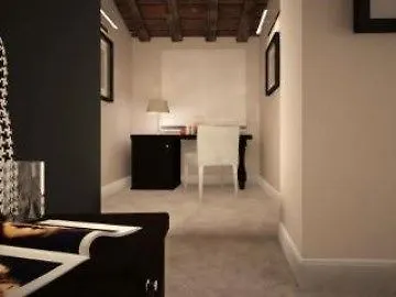 Al Colosseo 8 Bed & Breakfast